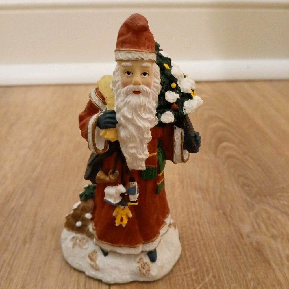 Weihnachtsmann Germany collectable Santa